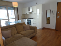 Zona Esselunga di Via S. Bernardino Bilocale con Box